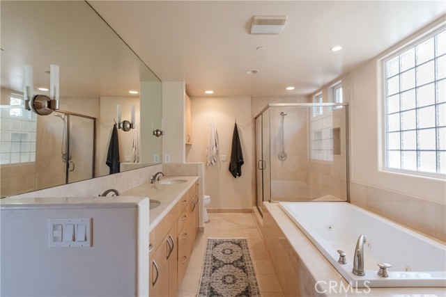 221 4th Place, Manhattan Beach, California 90266, 3 Bedrooms Bedrooms, ,2 BathroomsBathrooms,Residential,Sold,4th,SB23186070