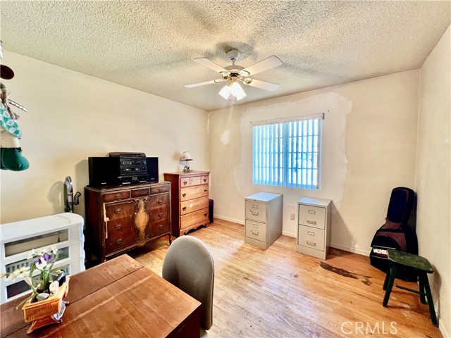 8675 Colorado Avenue, Riverside CA: https://media.crmls.org/medias/f31da6c4-4307-4844-9c8b-7b03d4708367.jpg