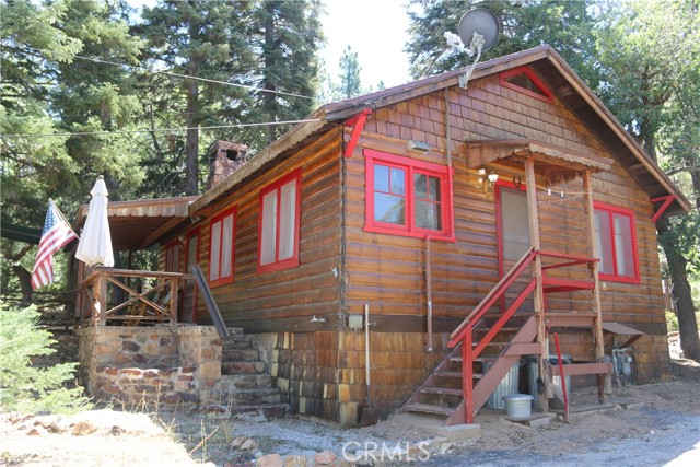 Detail Gallery Image 1 of 23 For 842 Eureka Dr, Big Bear Lake,  CA 92315 - 2 Beds | 1 Baths