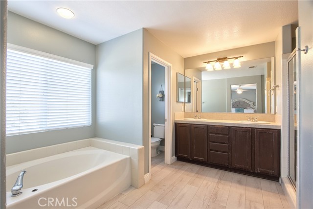 Detail Gallery Image 28 of 51 For 39883 S Creek Cir, Murrieta,  CA 92563 - 5 Beds | 3/1 Baths