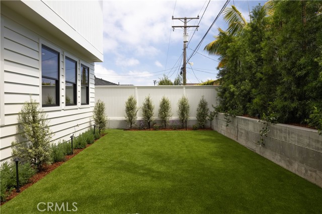 1212 Magnolia Avenue, Manhattan Beach, California 90266, 5 Bedrooms Bedrooms, 0 ,5 BathroomsBathrooms,Residential,For Sale,Magnolia,0,SB26127683