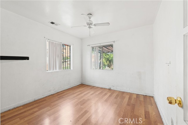 2750 Ballard Street, Los Angeles CA: https://media.crmls.org/medias/f31ee849-c3b4-4edf-9351-b8205e3c18cc.jpg