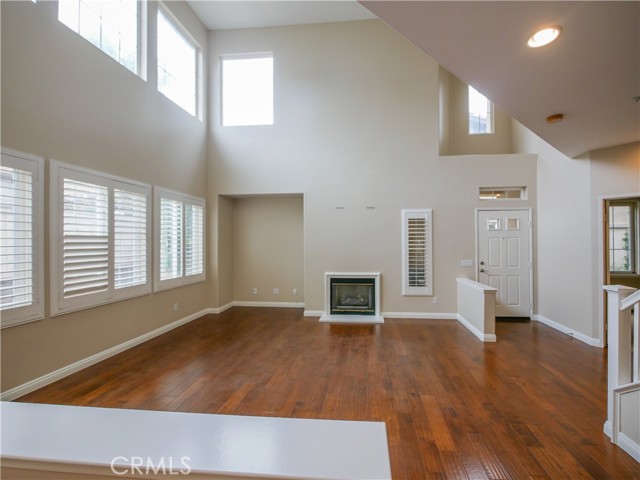 Detail Gallery Image 4 of 16 For 67 Ardmore, Irvine,  CA 92602 - 3 Beds | 2/1 Baths