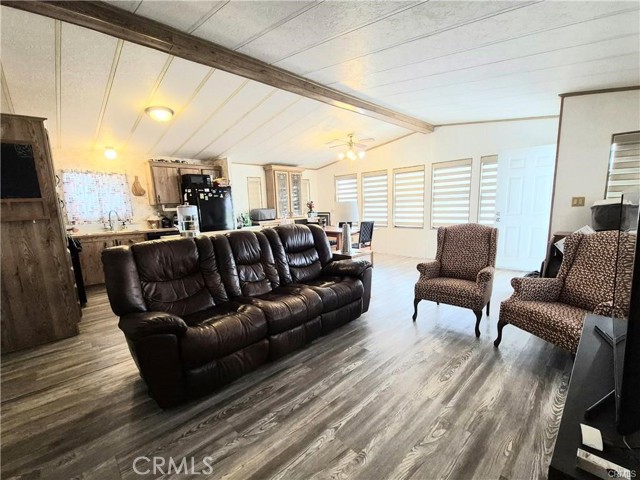909 Richland Road, San Marcos CA: https://media.crmls.org/medias/f31fbf36-fb02-474a-9363-f8f475494b86.jpg