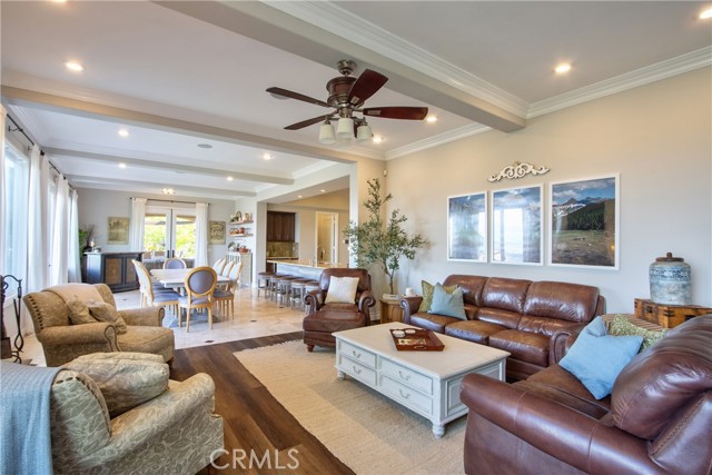 Detail Gallery Image 21 of 74 For 44195 via Horca, Temecula,  CA 92590 - 4 Beds | 3/1 Baths