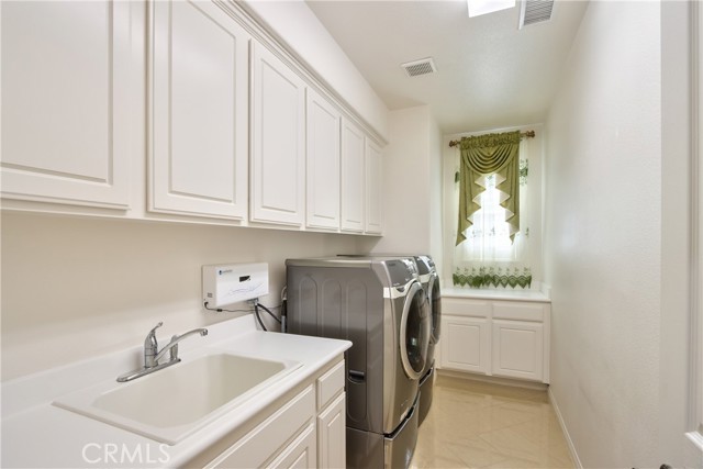 Detail Gallery Image 34 of 75 For 28479 Nautical Point, Menifee,  CA 92585 - 4 Beds | 2/1 Baths