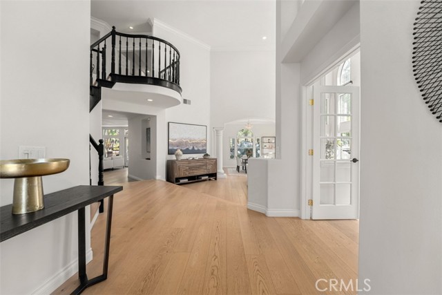 Detail Gallery Image 28 of 75 For 27153 Woodbluff Rd, Laguna Hills,  CA 92653 - 5 Beds | 4/1 Baths