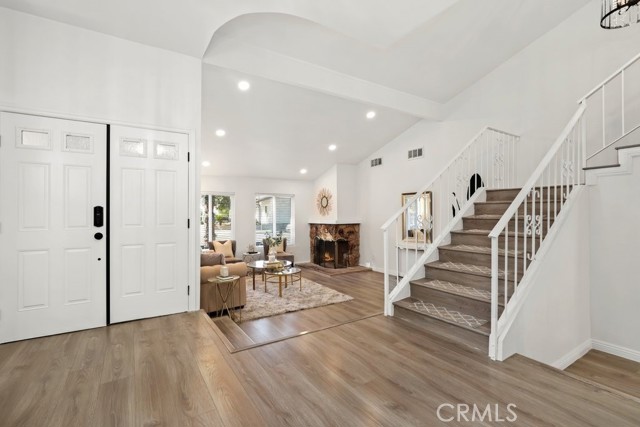 18229 Friar Street photo 6