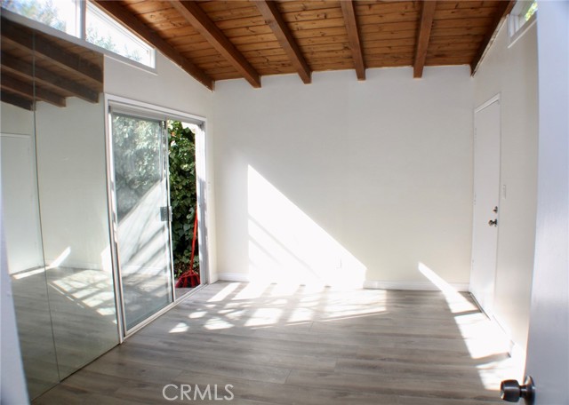 21740 Ulmus Drive, Woodland Hills CA: https://media.crmls.org/medias/f3230ec2-df4a-46d4-92b3-428c58227391.jpg