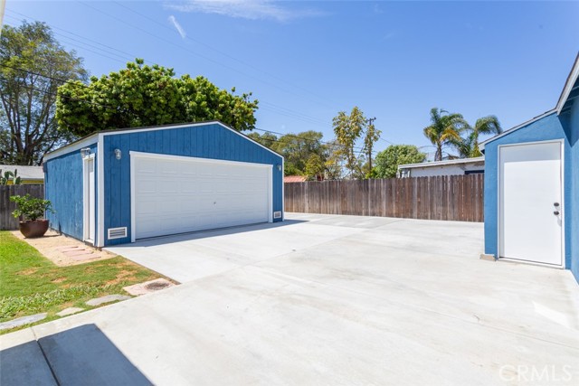 Detail Gallery Image 21 of 24 For 1953 Federal Ave, Costa Mesa,  CA 92627 - 3 Beds | 1 Baths