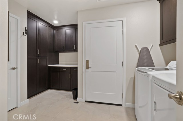 Detail Gallery Image 35 of 46 For 223 Carlow, Irvine,  CA 92618 - 1 Beds | 1/1 Baths