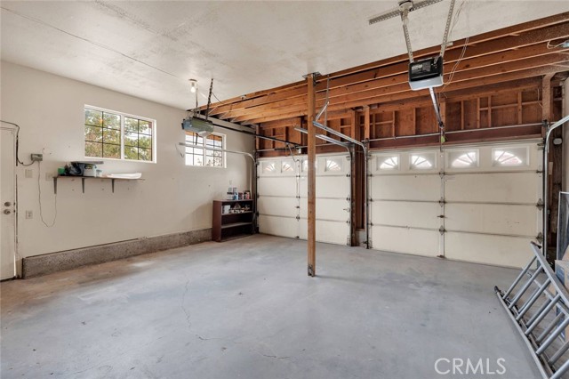27580 Linda Vista Road, Barstow CA: https://media.crmls.org/medias/f3258511-dad4-4513-af91-c4054891536f.jpg