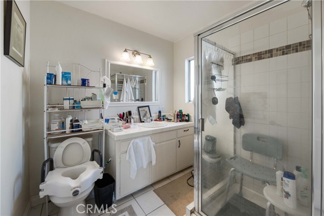 18557 Napa Street, Northridge CA: https://media.crmls.org/medias/f3261fc6-932a-4b2f-bfab-fec51d476b77.jpg