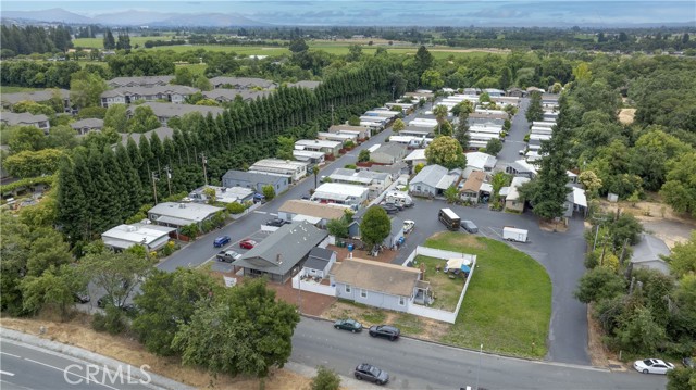 5250 Whispering Creek Drive, Santa Rosa CA: https://media.crmls.org/medias/f3264797-de27-467d-a508-25a76c52ada9.jpg