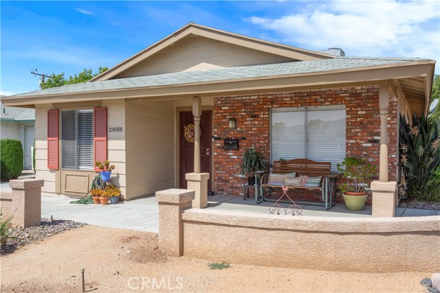 28001 Winged Foot Drive, Menifee CA: https://media.crmls.org/medias/f3268bc2-38be-4715-9978-58b2f5507e5f.jpg