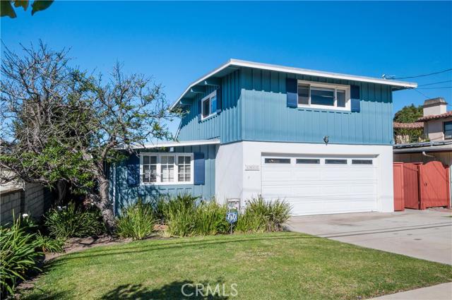 1411 Pacific Avenue, Manhattan Beach, California 90266, 4 Bedrooms Bedrooms, ,1 BathroomBathrooms,Residential,Sold,Pacific,SB16061068