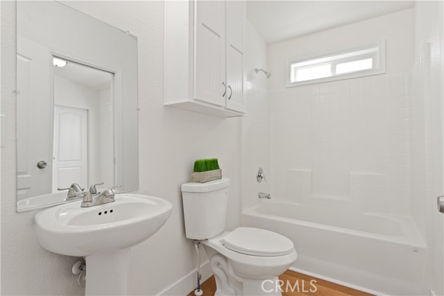 8250 Lankershim Boulevard, Space 45 photo 11