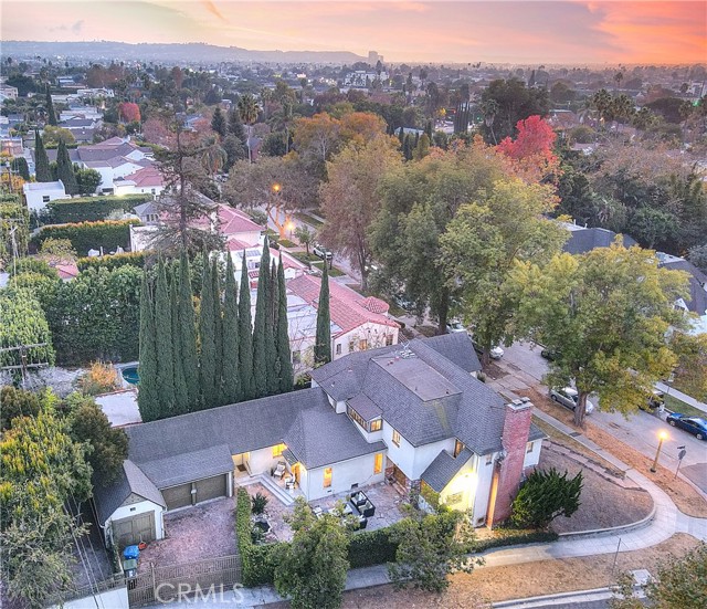 Detail Gallery Image 67 of 75 For 900 S Longwood Ave, Los Angeles,  CA 90019 - 4 Beds | 3/1 Baths