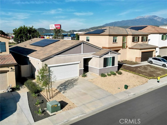 Detail Gallery Image 4 of 59 For 3829 W Bodega, San Bernardino,  CA 92407 - 3 Beds | 2 Baths