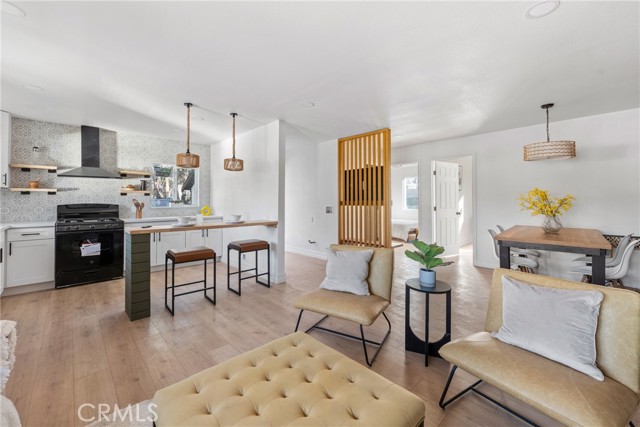 Detail Gallery Image 8 of 25 For 24511 4th, San Bernardino,  CA 92410 - 3 Beds | 2 Baths