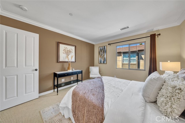 63 Splendor, Irvine CA: https://media.crmls.org/medias/f3296f04-2f70-4544-a2de-fdef917d81c7.jpg