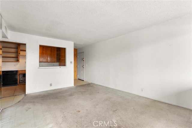 Detail Gallery Image 12 of 31 For 1140 Pacific Ave #19,  Long Beach,  CA 90813 - 2 Beds | 2 Baths