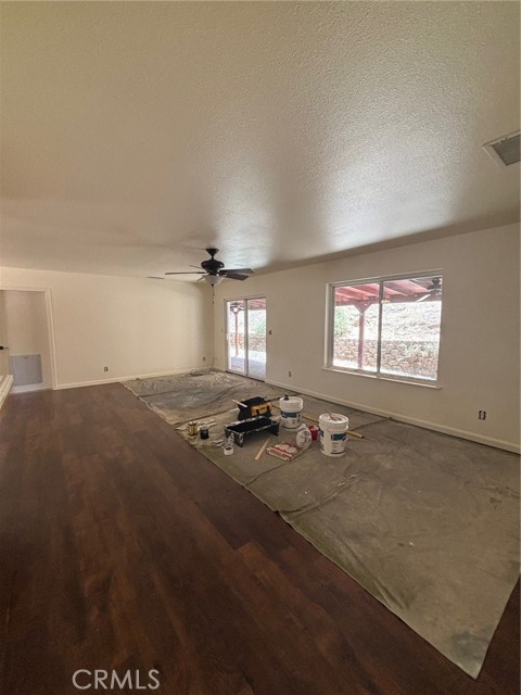 Detail Gallery Image 12 of 31 For 5615 Silver Strand Fall, Mariposa,  CA 95338 - 3 Beds | 2 Baths