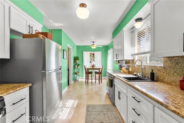 Detail Gallery Image 12 of 46 For 2871 Daisy Ave, Long Beach,  CA 90806 - 3 Beds | 2 Baths