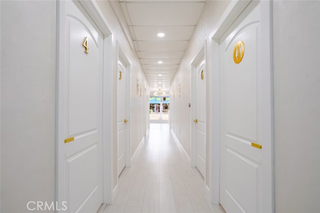  Commercial for Sale in Encino, California