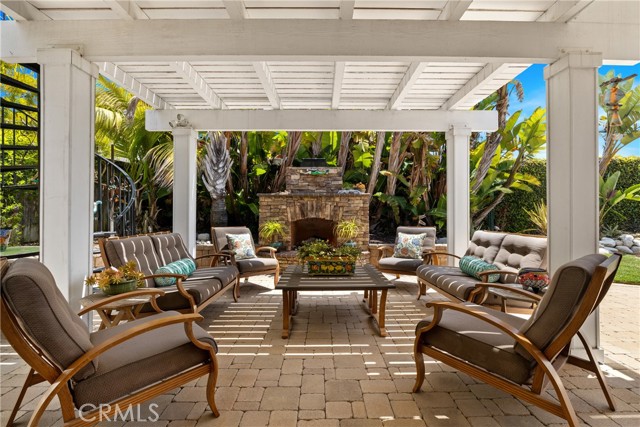 27492 Via Valor, Dana Point CA: https://media.crmls.org/medias/f32c3422-01d2-4618-8e1b-db3014be1dab.jpg