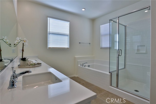 1957 S Hartford Place, San Bernardino CA: https://media.crmls.org/medias/f32d1bc4-eaef-451e-a2bc-4ff4d7f5b299.jpg