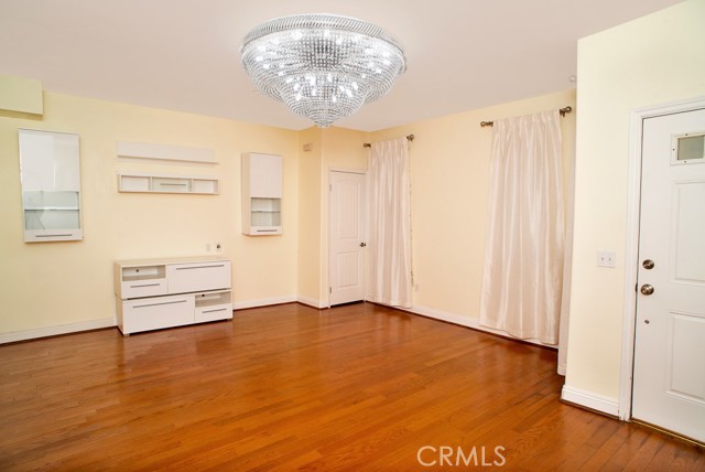 Detail Gallery Image 2 of 23 For 507 S Marengo Ave #4,  Pasadena,  CA 91101 - 2 Beds | 2 Baths