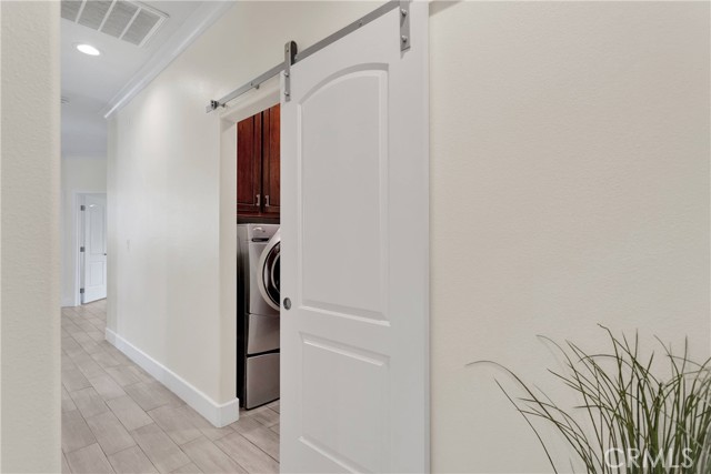 13699 Spring Valley Parkway, Victorville CA: https://media.crmls.org/medias/f32d5fd7-e254-4b71-8ff1-5497d70c67c8.jpg