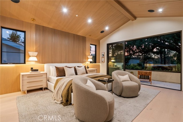 Detail Gallery Image 41 of 42 For 4245 Bellaire Ave, Studio City,  CA 91604 - 5 Beds | 5/1 Baths