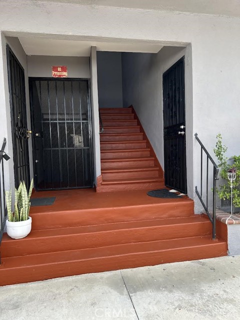 Image 3 for 2466 Lancaster Ave, Los Angeles, CA 90033