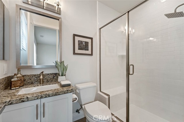 Image 45 of 70 For 21405 Vista Drive