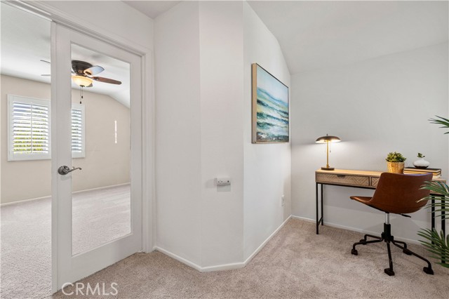 27139 Saddlepeak Trail, Valencia CA: https://media.crmls.org/medias/f3329a8b-8abc-49d1-9311-8e0031e8c8cd.jpg
