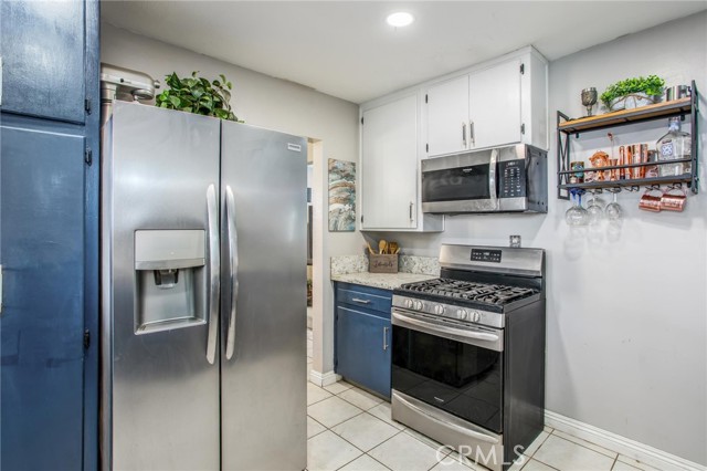 Detail Gallery Image 12 of 24 For 13644 Douglas St, Yucaipa,  CA 92399 - 3 Beds | 1 Baths