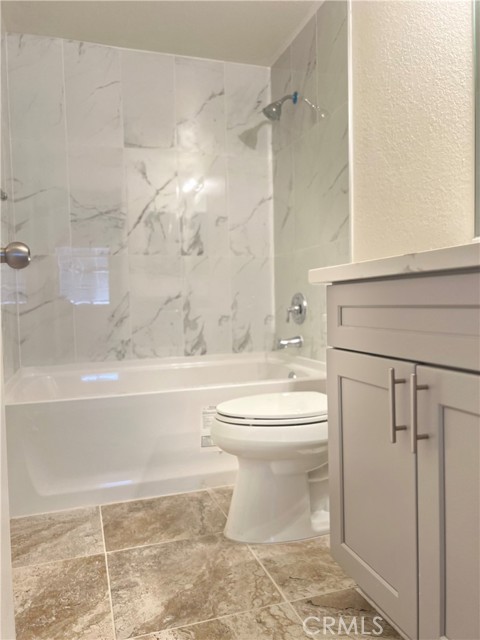 Detail Gallery Image 17 of 38 For 3025 E Avenue #1,  Palmdale,  CA 93550 - 3 Beds | 2 Baths