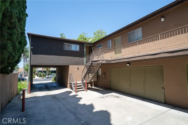 Detail Gallery Image 3 of 10 For 1805 N Bush St, Santa Ana,  CA 92706 - – Beds | – Baths