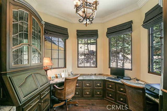 28087 North Shore Road, Lake Arrowhead CA: https://media.crmls.org/medias/f334fccb-2c7d-4dc6-a3d6-0441c43ec8c5.jpg