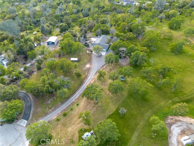 41797 River Knolls Way, Coarsegold CA: https://media.crmls.org/medias/f3350f55-507a-421a-a6d0-ea188312bbda.jpg