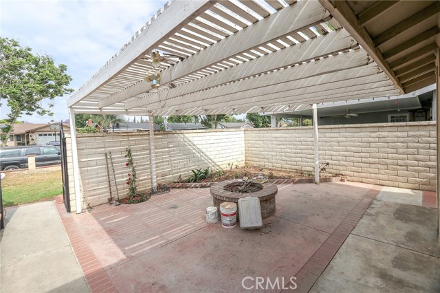 2857 S Desert Forest Avenue, Ontario CA: https://media.crmls.org/medias/f33551fd-ca37-4217-9bb0-4155299ce6e3.jpg