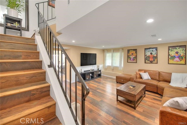 Detail Gallery Image 12 of 68 For 12541 Pinehurst, El Monte,  CA 91732 - 3 Beds | 3 Baths