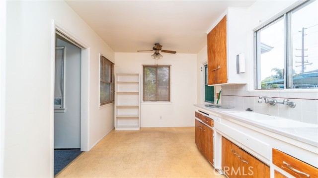 Detail Gallery Image 6 of 27 For 4914 Earle Ave, Rosemead,  CA 91770 - 3 Beds | 1 Baths