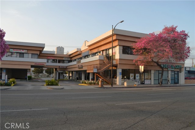 916 W Burbank Boulevard, Burbank, California 91506, ,Commercial Lease,For Rent,916 W Burbank Boulevard,CRSR25070336