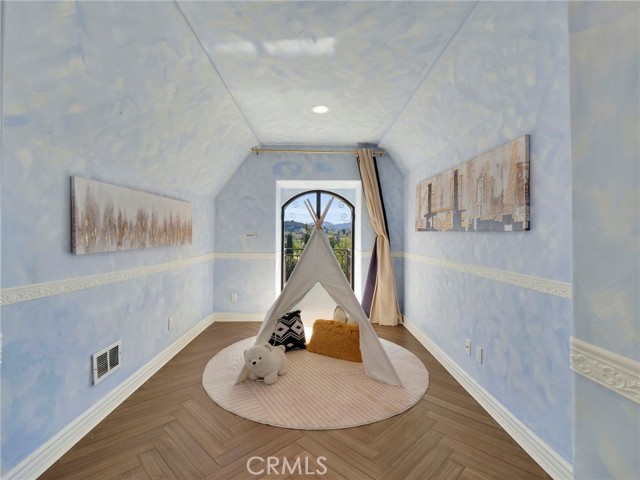 Detail Gallery Image 46 of 60 For 4862 Galendo St, Woodland Hills,  CA 91364 - 6 Beds | 6 Baths