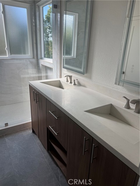 Detail Gallery Image 15 of 29 For 29 Bluebird, Aliso Viejo,  CA 92656 - 3 Beds | 2/1 Baths