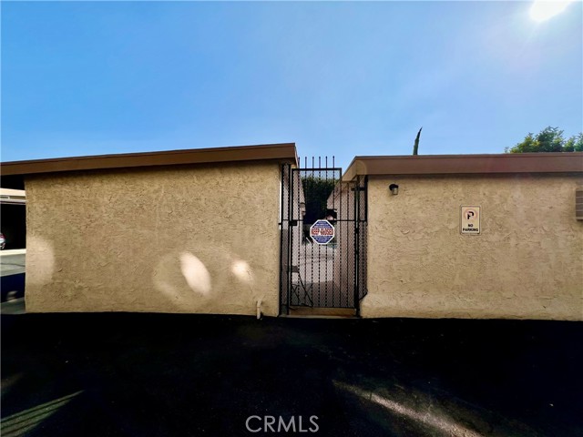 Detail Gallery Image 34 of 42 For 3010 Montrose #33,  La Crescenta,  CA 91214 - 1 Beds | 1 Baths