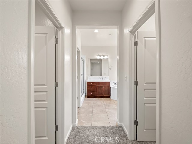 Detail Gallery Image 26 of 37 For 1040 San Marino, Clovis,  CA 93619 - 4 Beds | 3 Baths